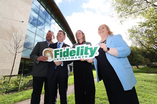 Fidelity Investments strengthens commitment  to Ireland with announcement of 300 new positions